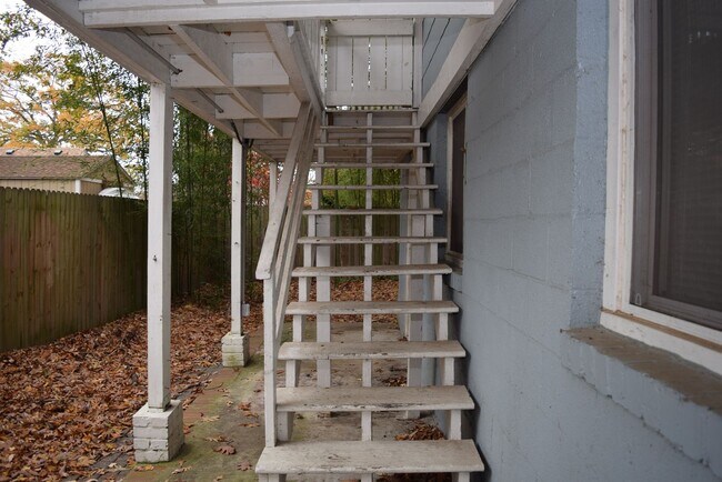 Foto del edificio - 1303 Tallwood Street