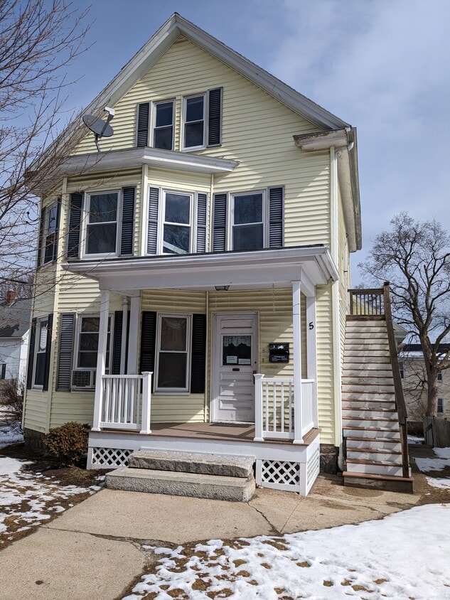 5 Purchase St Unit 2, Milford, MA 01757 Apartments in Milford, MA