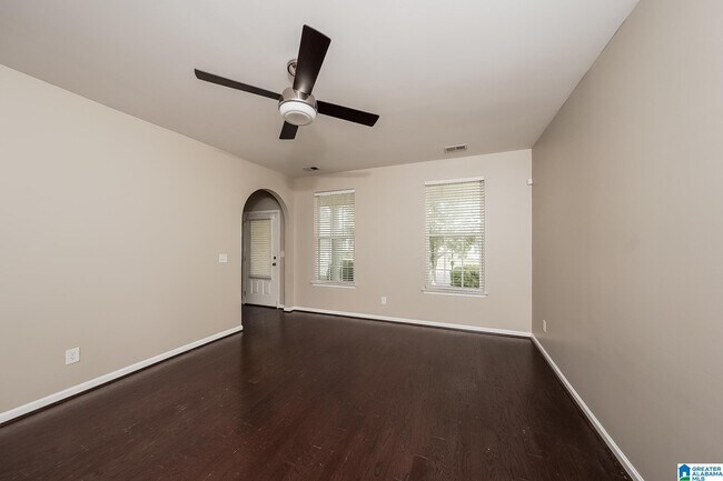 Foto del edificio - 5024 Kelly Creek St