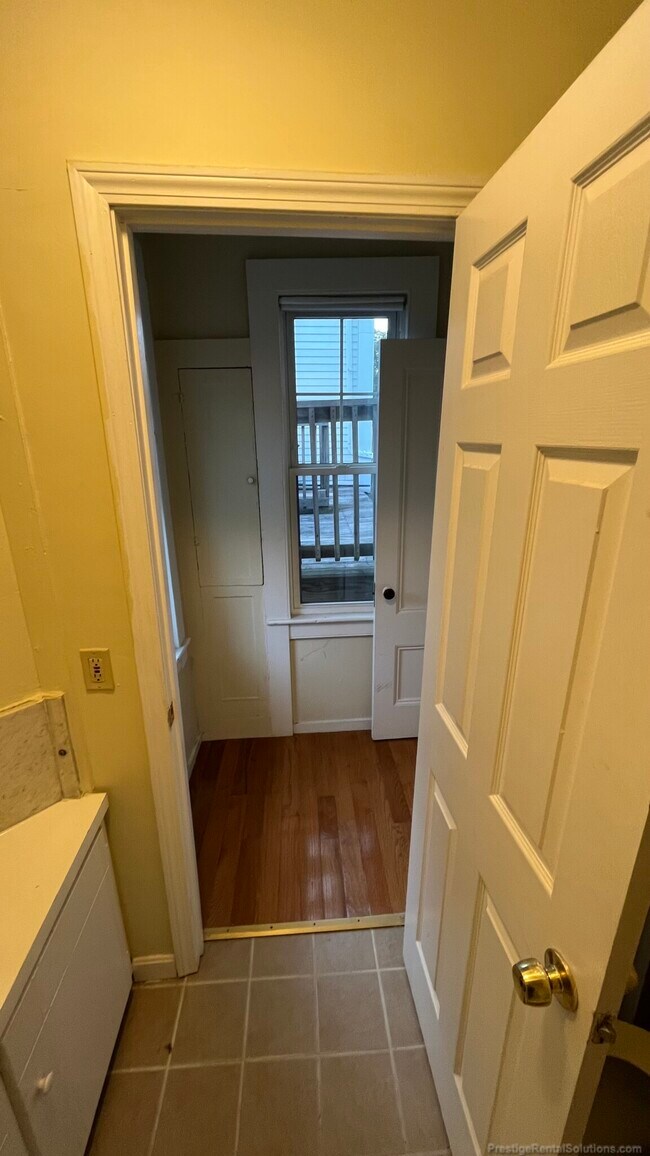 299 Nahant Rd Unit 7, Nahant, MA 01908 Apartments in Nahant, MA