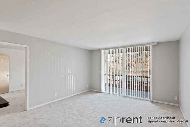 Building Photo - 250 Whitmore St