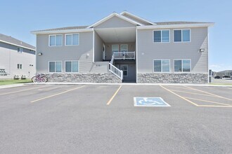 Building Photo - 3581 E Gample Ave