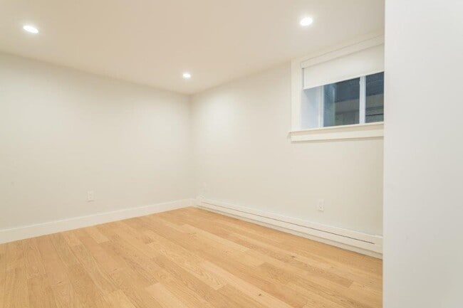 Photo - $2,400 | 1 Bed / 1 Bath Available Now in Brighton Apartment