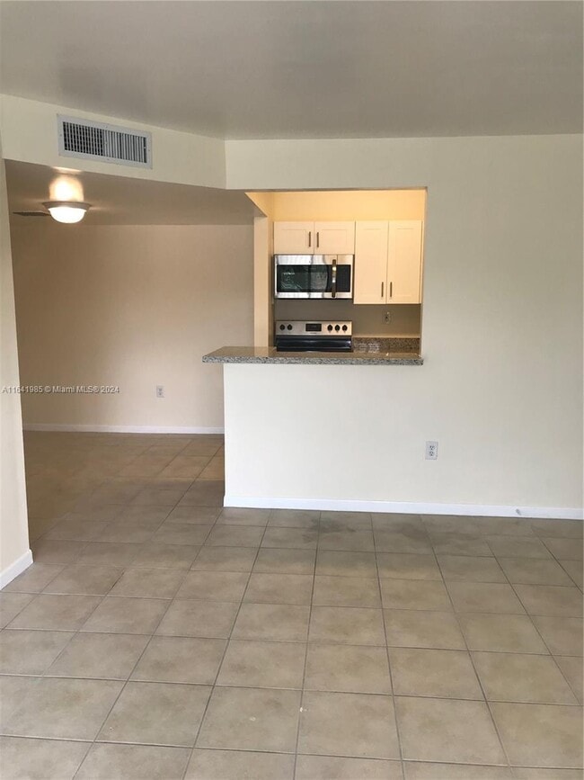 Building Photo - 7100 NW 179th St
