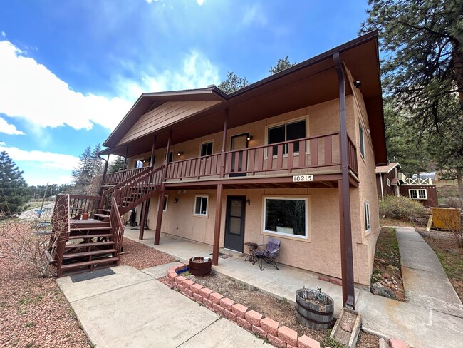 Building Photo - Ute Pass Ave (10215)