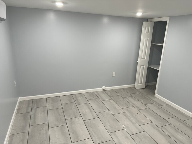 Foto del edificio - 288 2nd Ave W