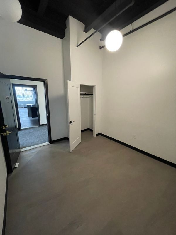 Building Photo - 480 Myrtle St