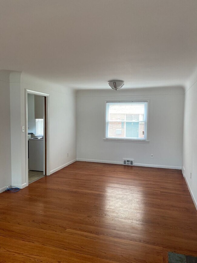 Foto del edificio - Birmingham Two Bedroom Flat