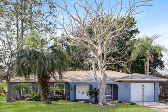 Building Photo - 997 Dorado Dr