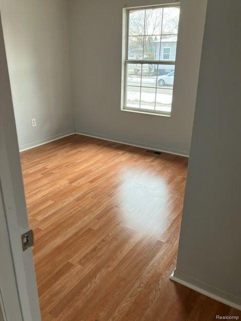 Foto del edificio - 815 E 7th St