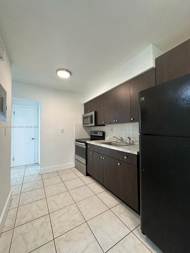 Foto del edificio - 15960 NE 19th Pl