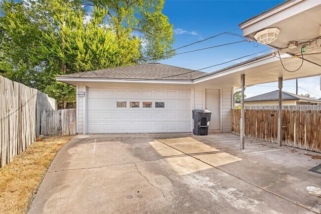 Foto del edificio - 1038 Cottage Oak Ln