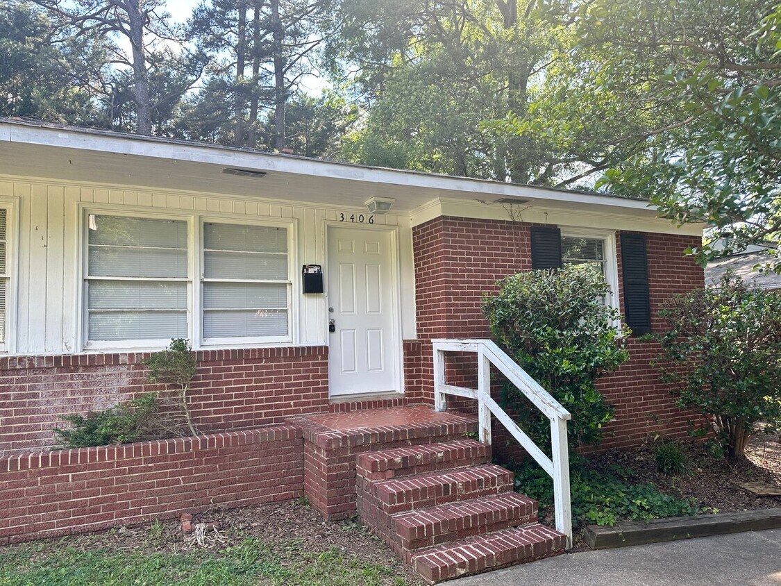Foto principal - Cozy Echo Hills Two Bedroom Duplex