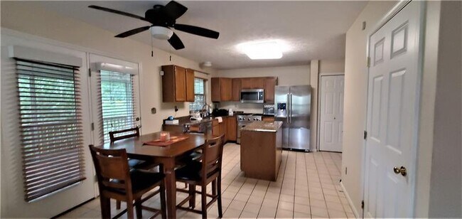 Foto del edificio - 539 Hickory Grade Rd