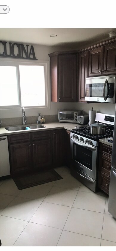 Foto del edificio - 2510 Carnegie Ln