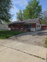 Building Photo - 604 Carol Dr