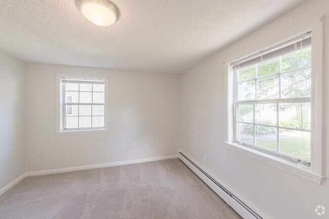 2HAB, 1BA - Cranberry Court