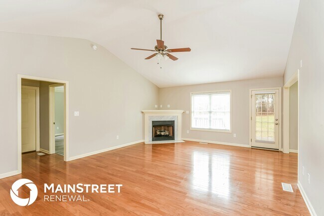 Building Photo - 58 Webfoot Dr