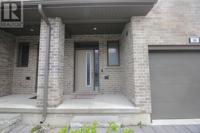 Building Photo - 2070 Meadowgate Blvd