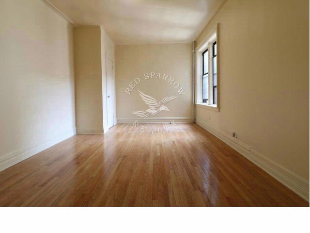 Building Photo - 701 W 175th St