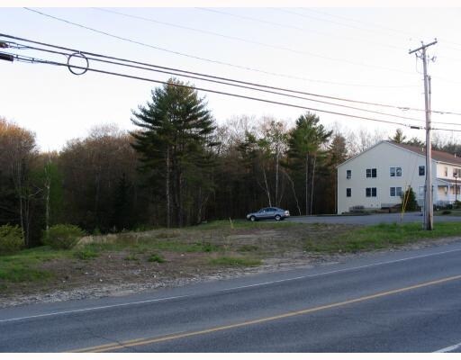 Foto del edificio - 320 Bath Rd