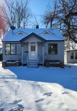 Primary Photo - 720 W Mac Queen Ave