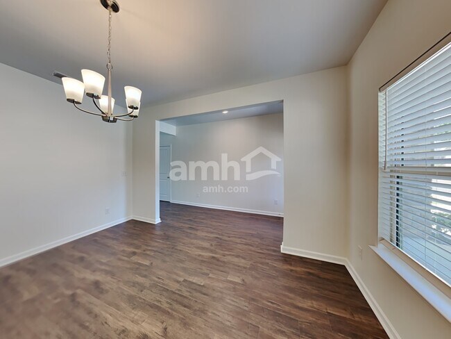 Foto del edificio - 321 Bowfin Trl