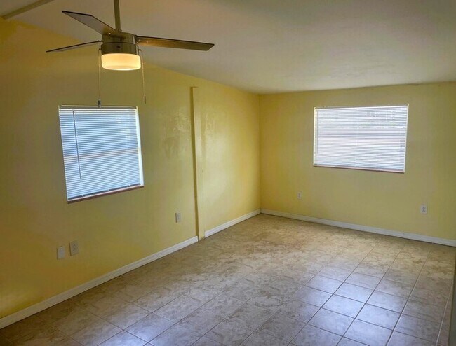 Foto del edificio - North Fort Myers Single Family Home