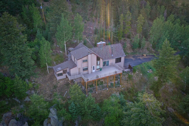 Building Photo - 114 Forest Dr