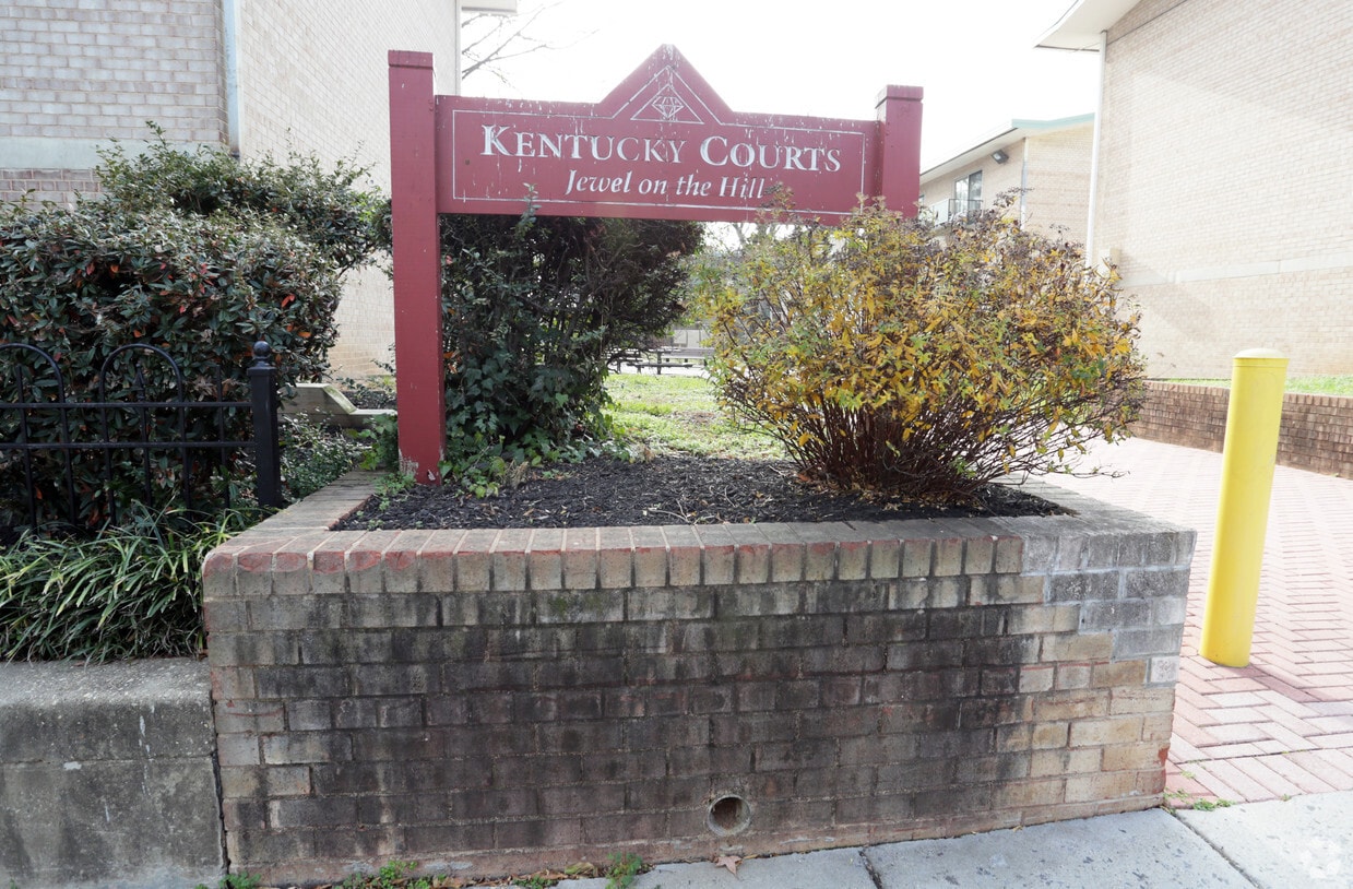 Kentucky Courts Apartments 340 13th St SE Washington DC 20003 Kentucky Courts Apartments 340 13th St SE Washington DC 20003