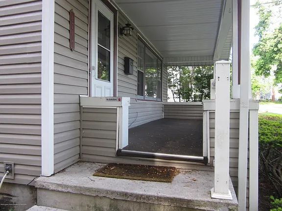Foto del edificio - Charming 2-Bedroom Home in Saint Louis with Cozy 900 Sq Ft Layout!