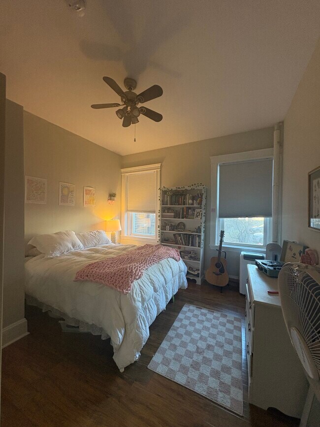 Building Photo - 1189 Commonwealth Ave