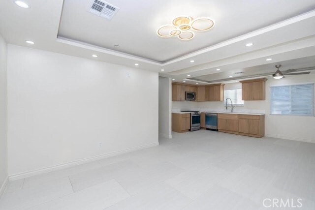 Building Photo - 620 Silver Spur Way