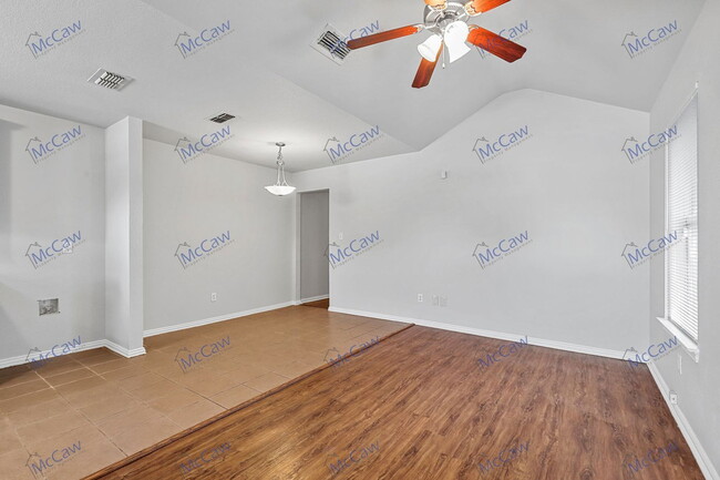 Foto del edificio - 3108 Lincoln Ave