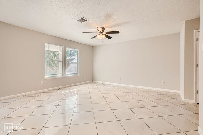 Building Photo - 514 Remington Green Ct