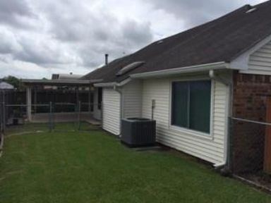 Building Photo - 2712 Hardwood Dr