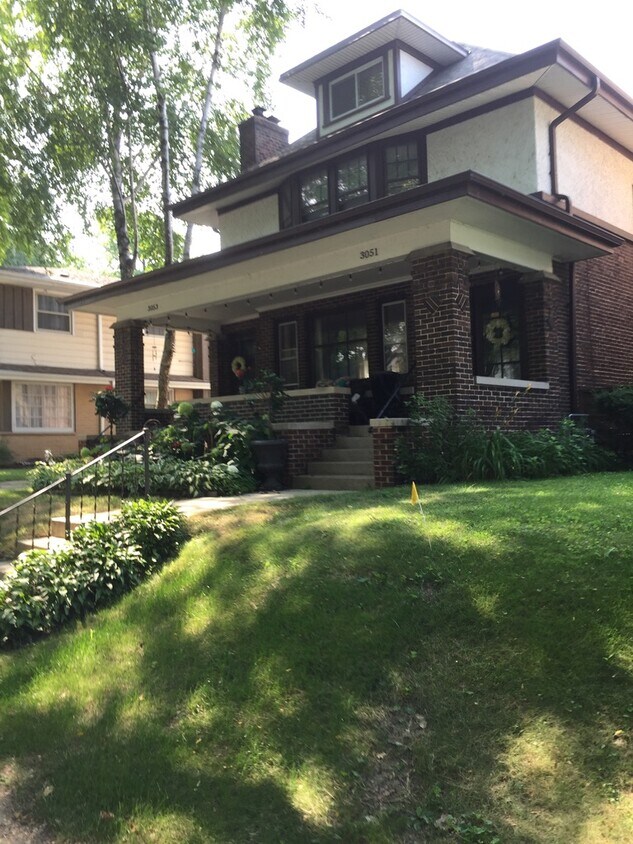 Foto principal - 3051 S Superior St