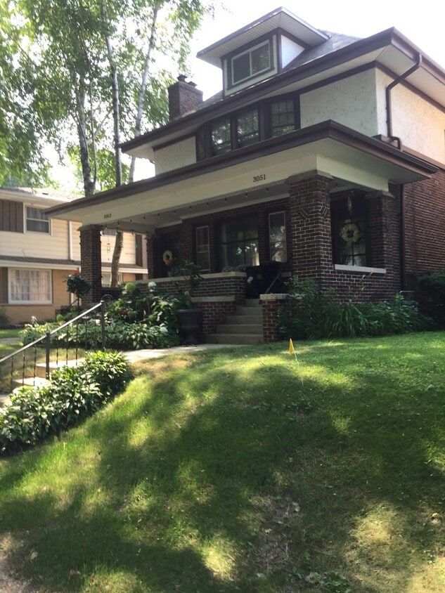 Primary Photo - 3051 S Superior St