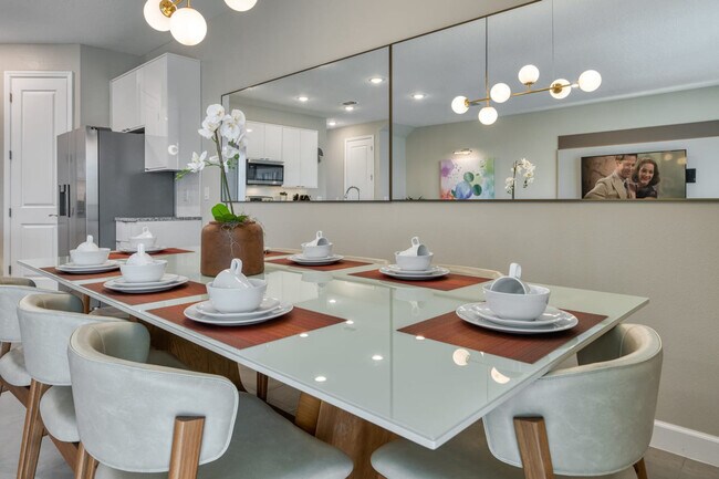 Foto del edificio - 8013 Formosa Vly Pl
