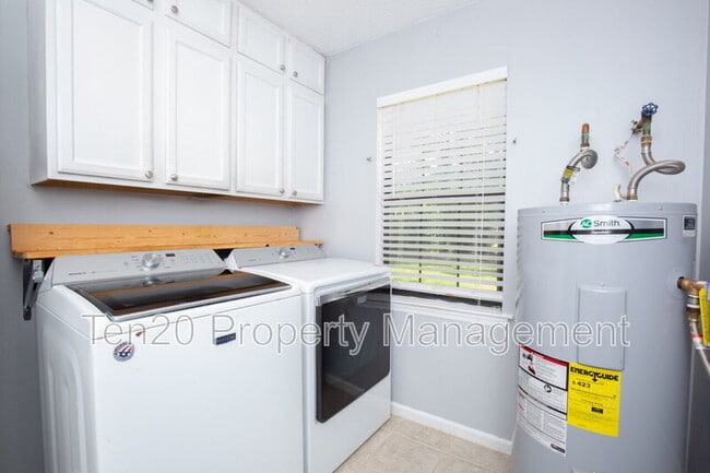 Foto del edificio - 11406 Mehaffey Rd