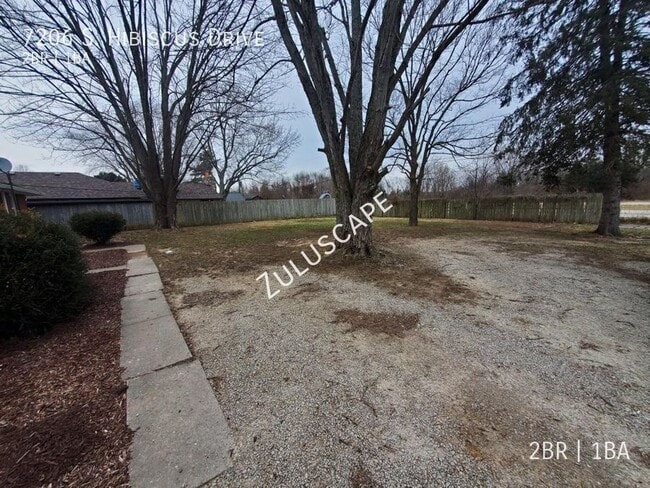 Building Photo - 7206 S Hibiscus Dr