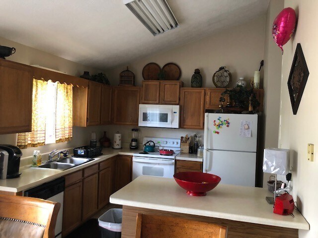 Photo - 3BR 2BA One level, West Knox off Westland House