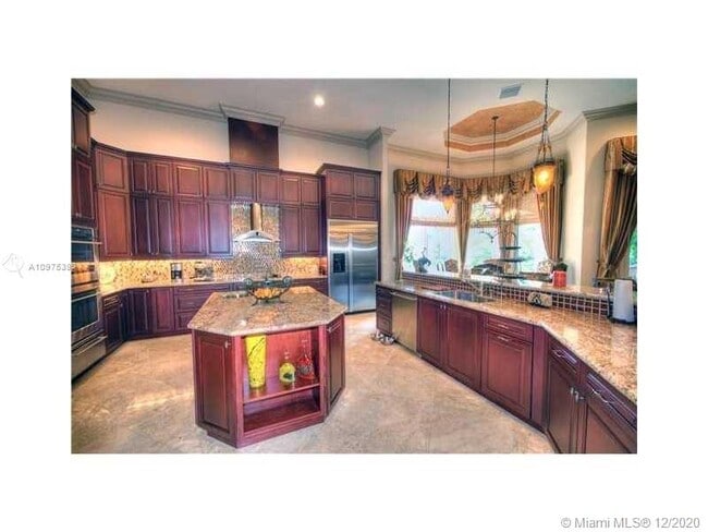 Foto del edificio - 10300 Sweet Bay St