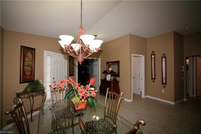 Foto del edificio - 10006 Oakhurst Way