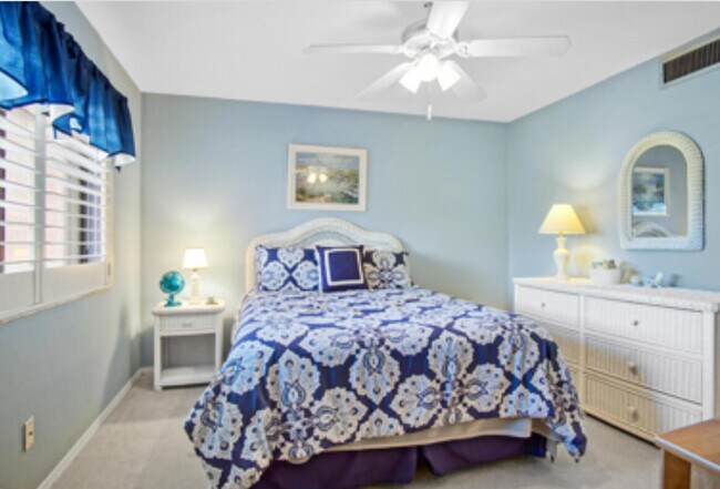 Foto del edificio - 2400 S Ocean Dr