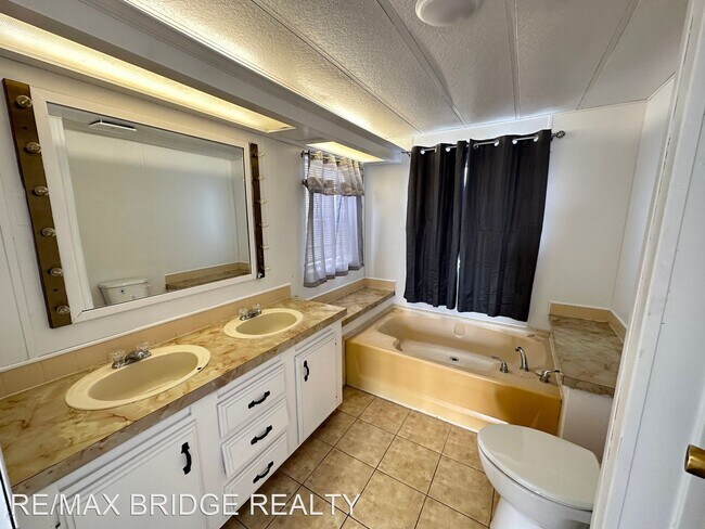 Foto del edificio - 3 br, 2 bath House - 3890 E 6750 S