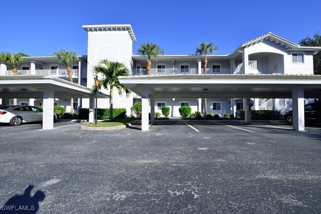 Building Photo - 7811 Regal Heron Cir