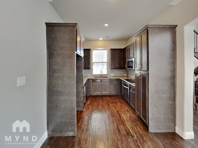 Foto del edificio - 868 Dartford Dr