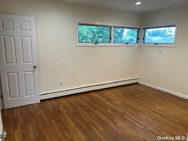 Building Photo - 1417 Hemlock Ave