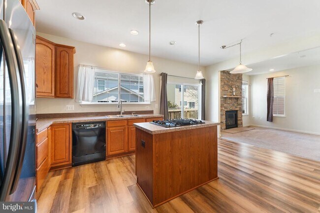Foto del edificio - 15622 Gilpin Mews Ln
